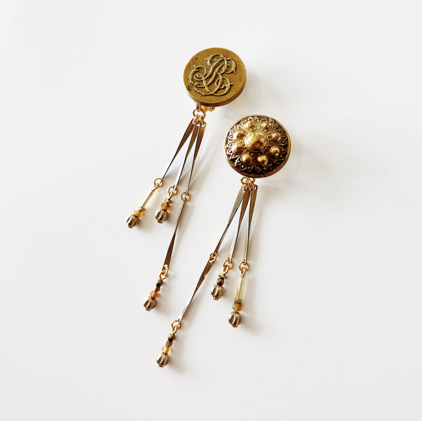 Boucles boutons vintage / type clip