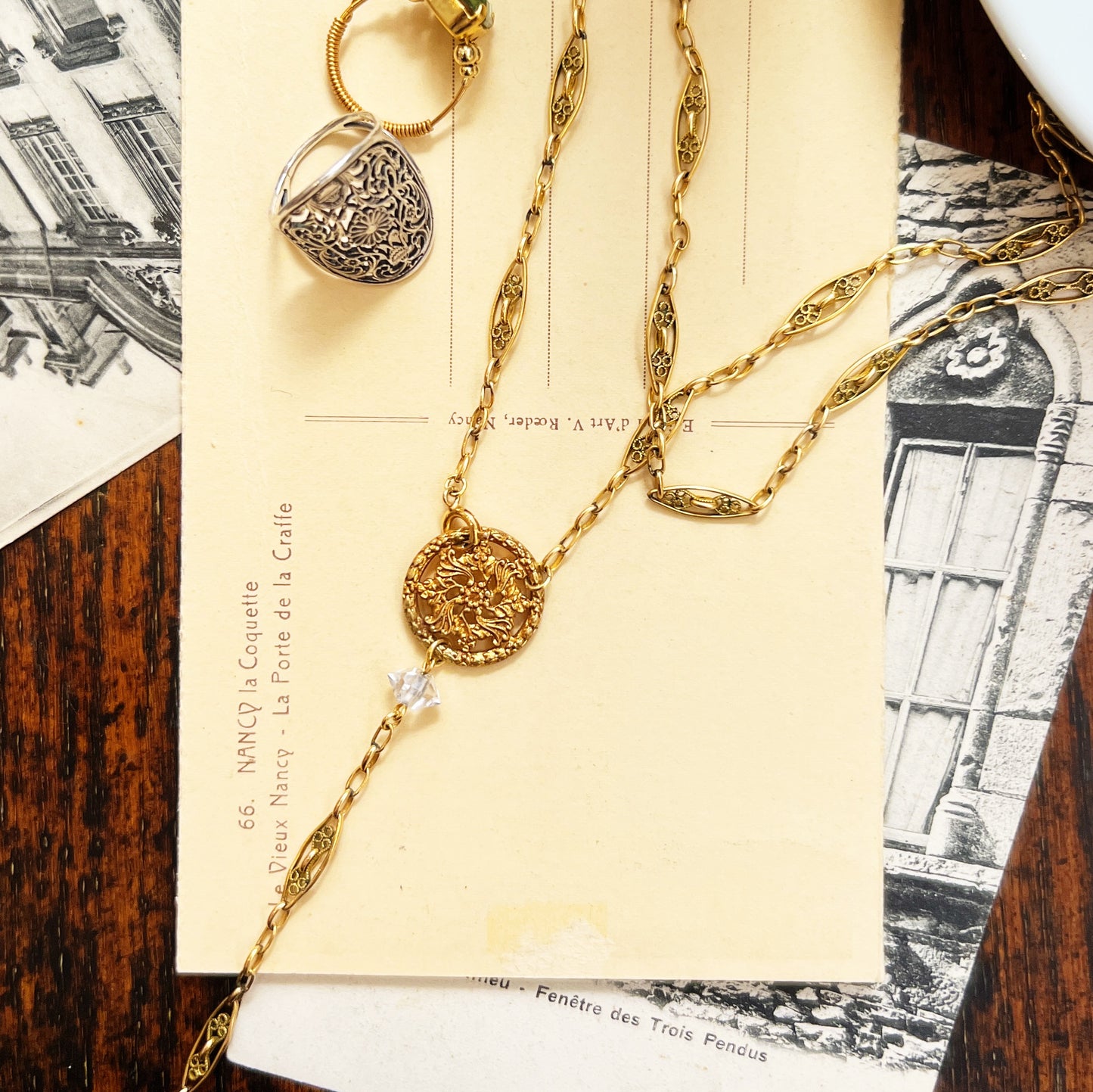 Filigree choker necklace -flower-