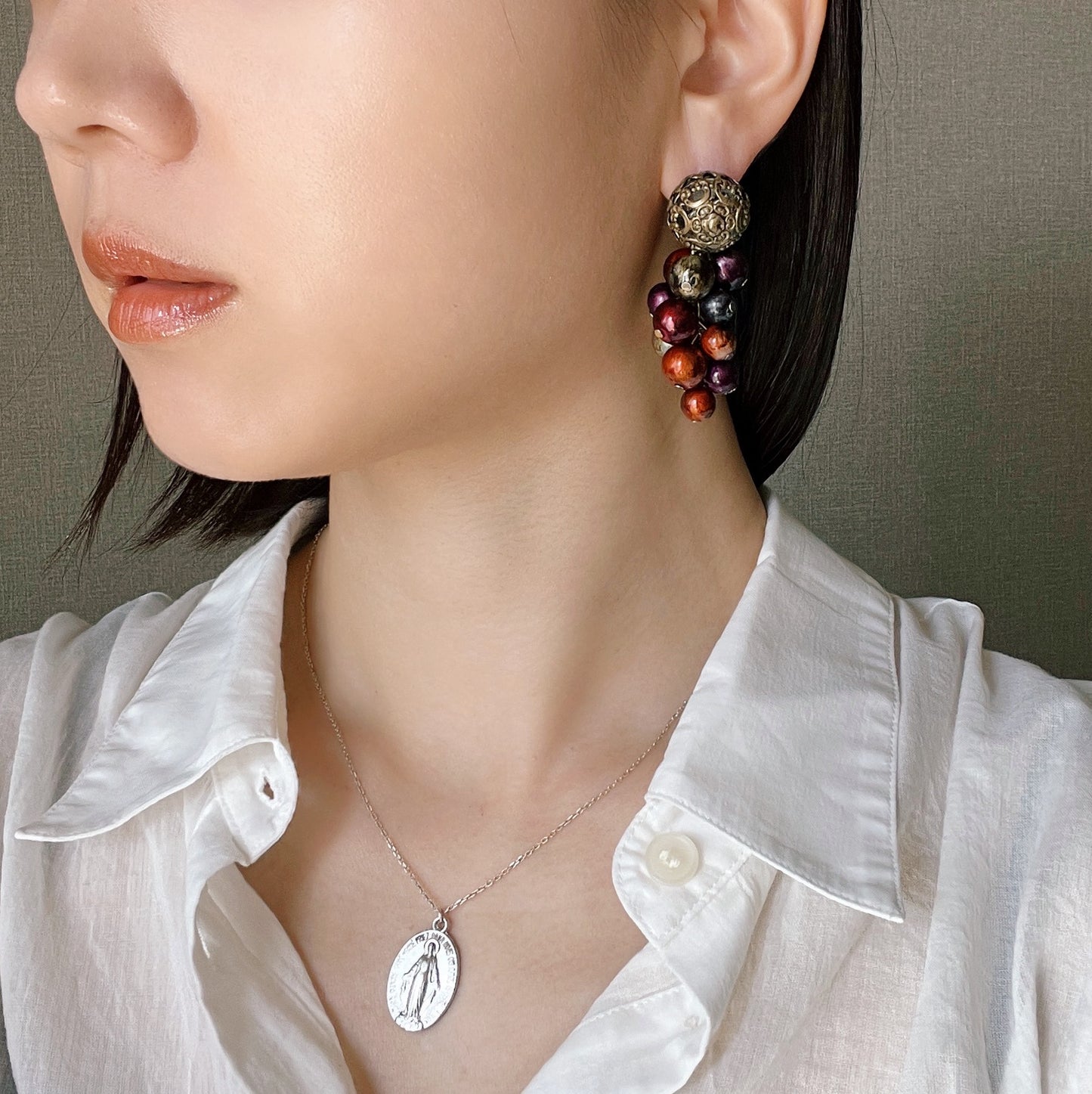 Cassis berry pierce