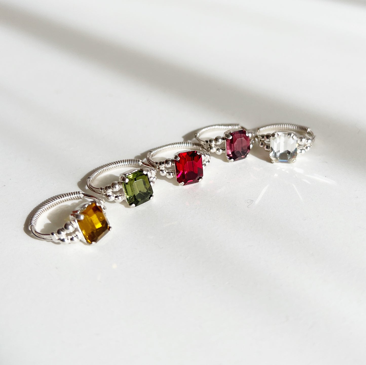Cabochon silver ring