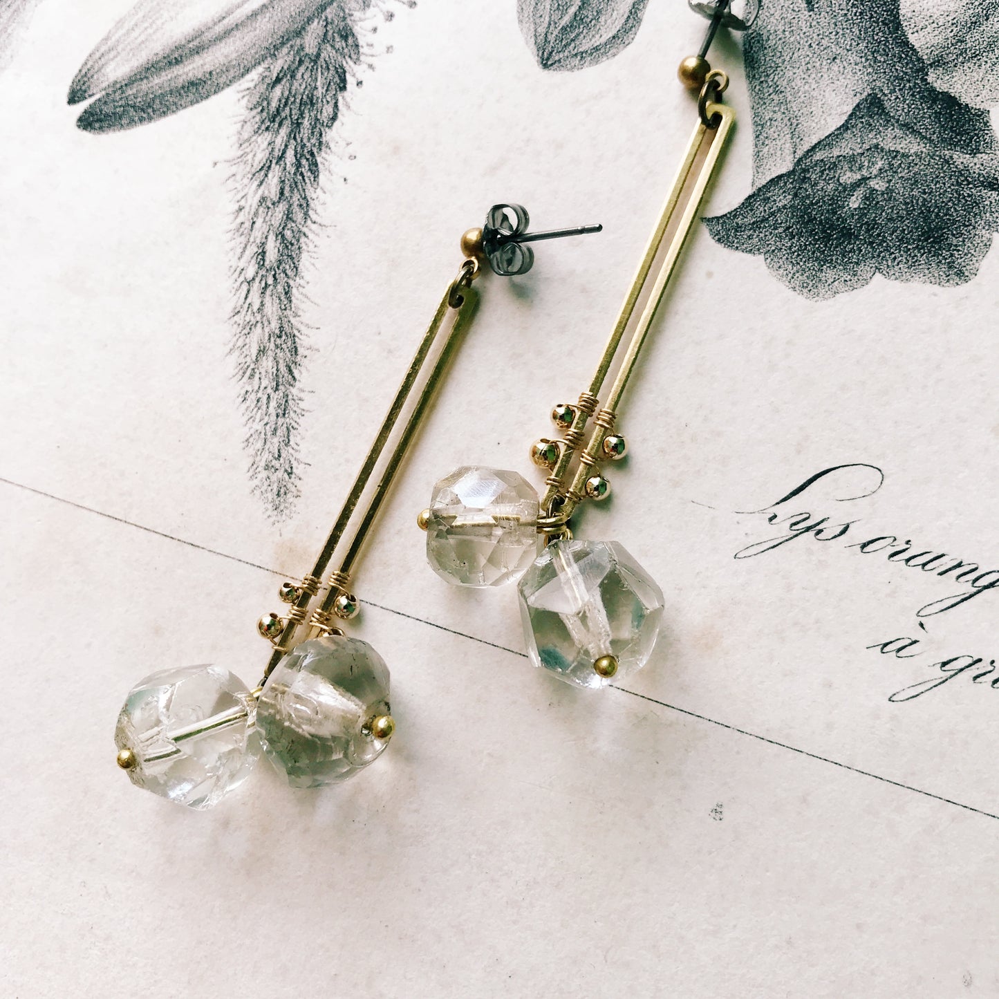 Chandelier earrings -Cerise-