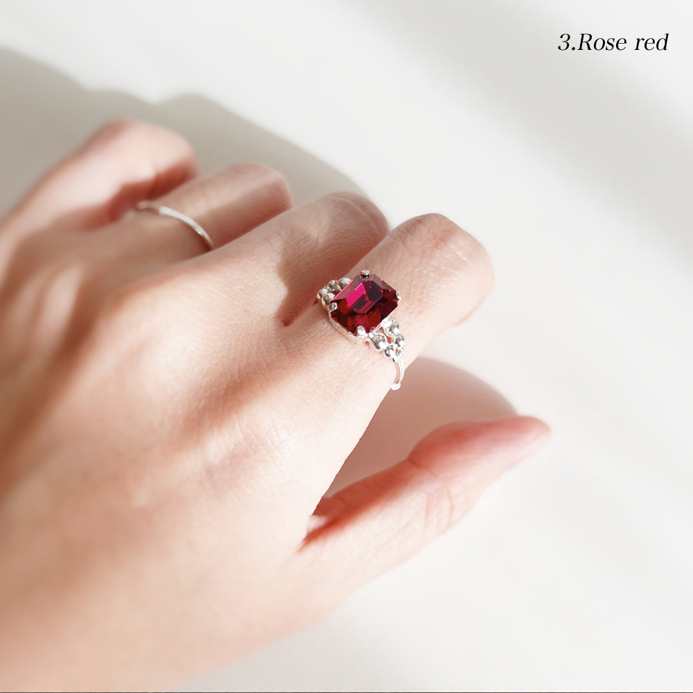 Cabochon silver ring