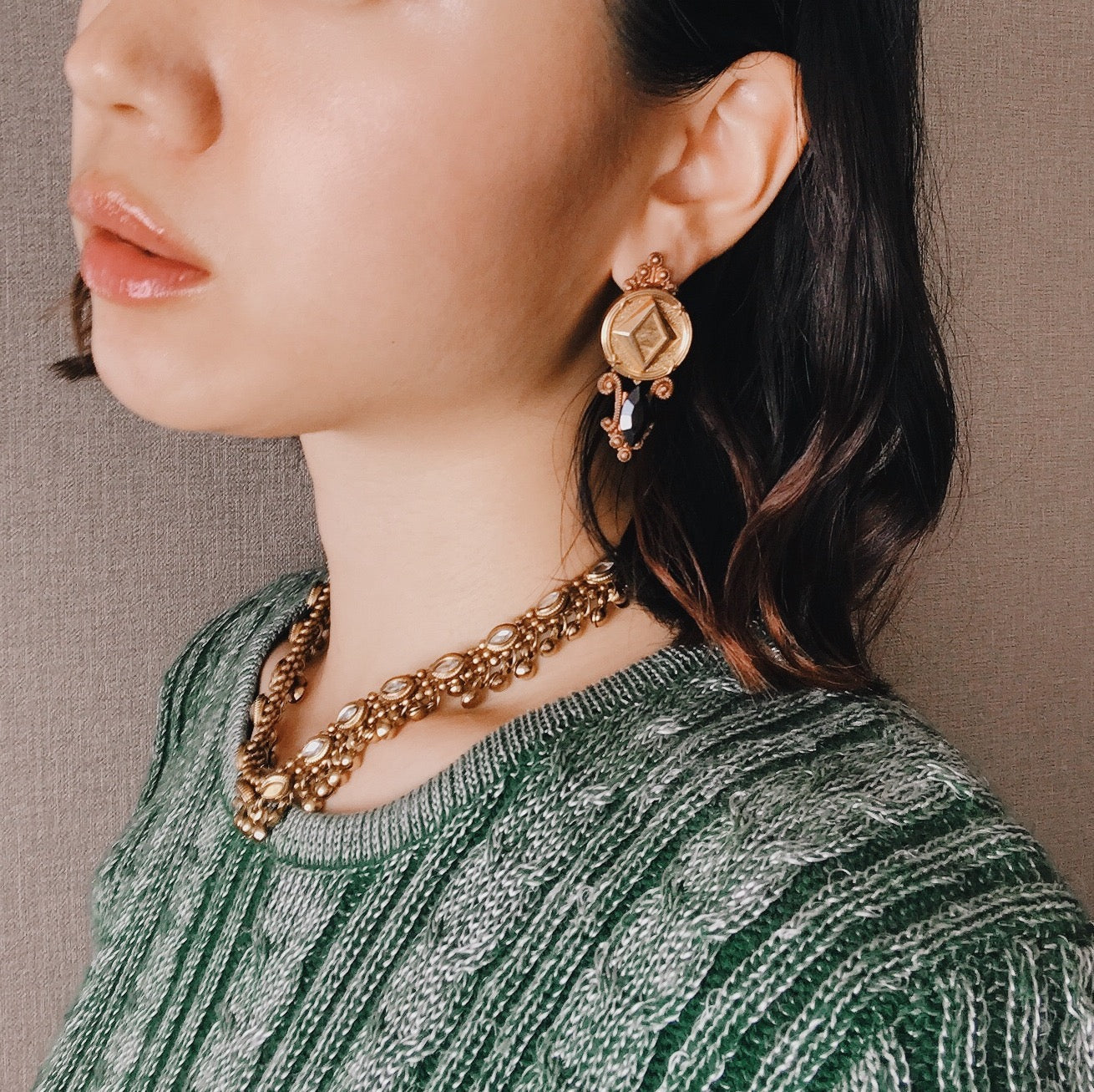 Vintage knob earrings -vitrail glass-