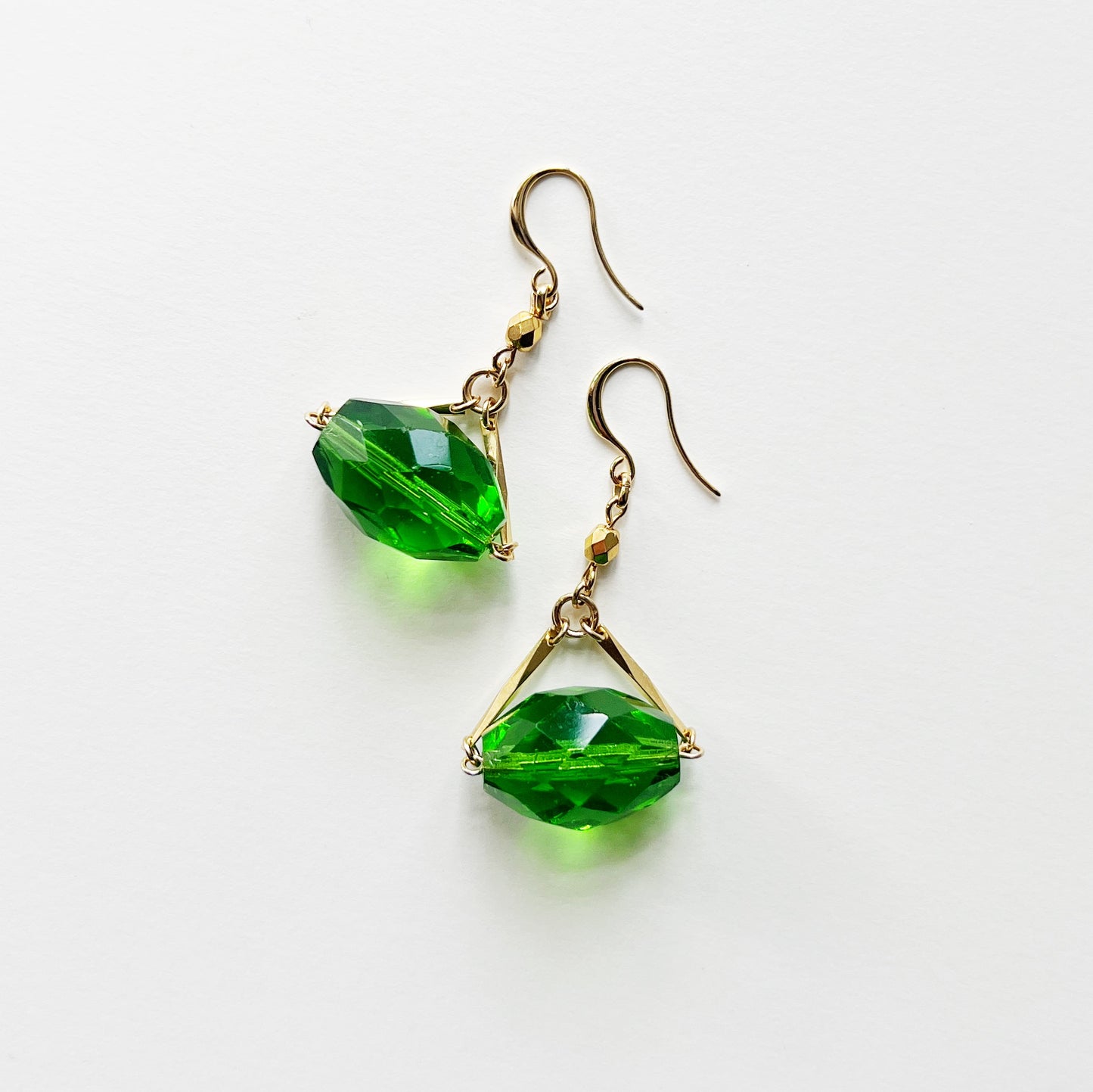 Swing earrings -green-