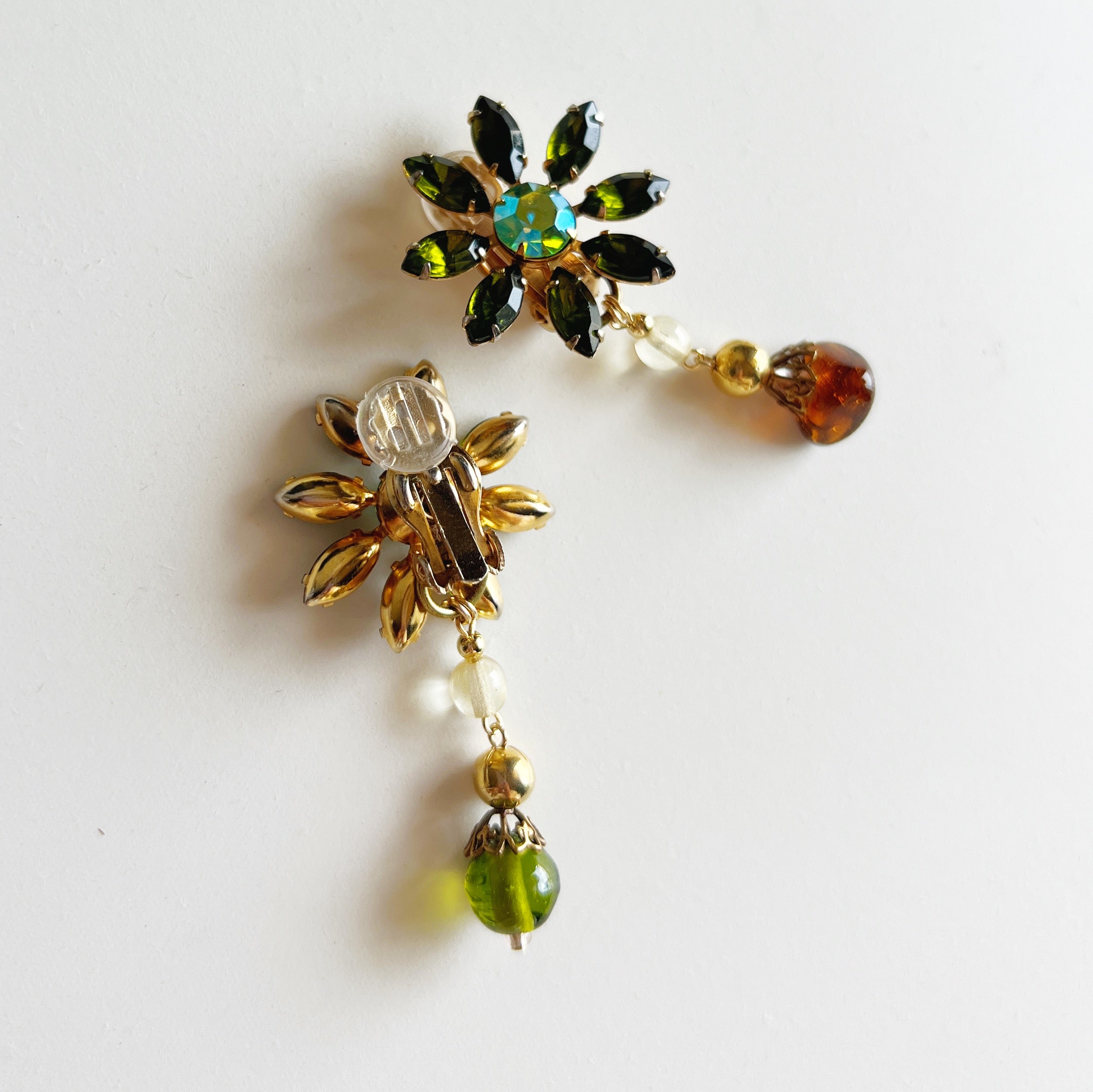 PROMO / Green flower clip earrings