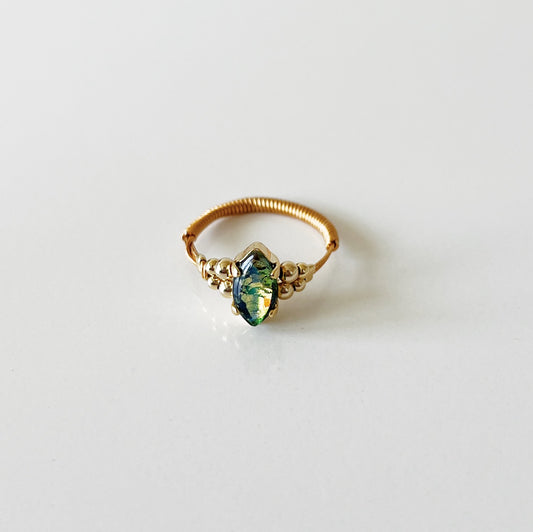 Cabochon ring -green matcha-