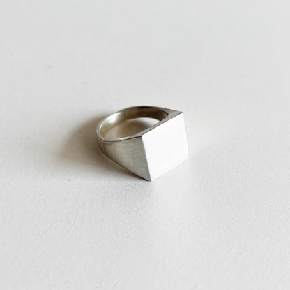 Skin ring