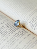 Cabochon ring / Ice blue