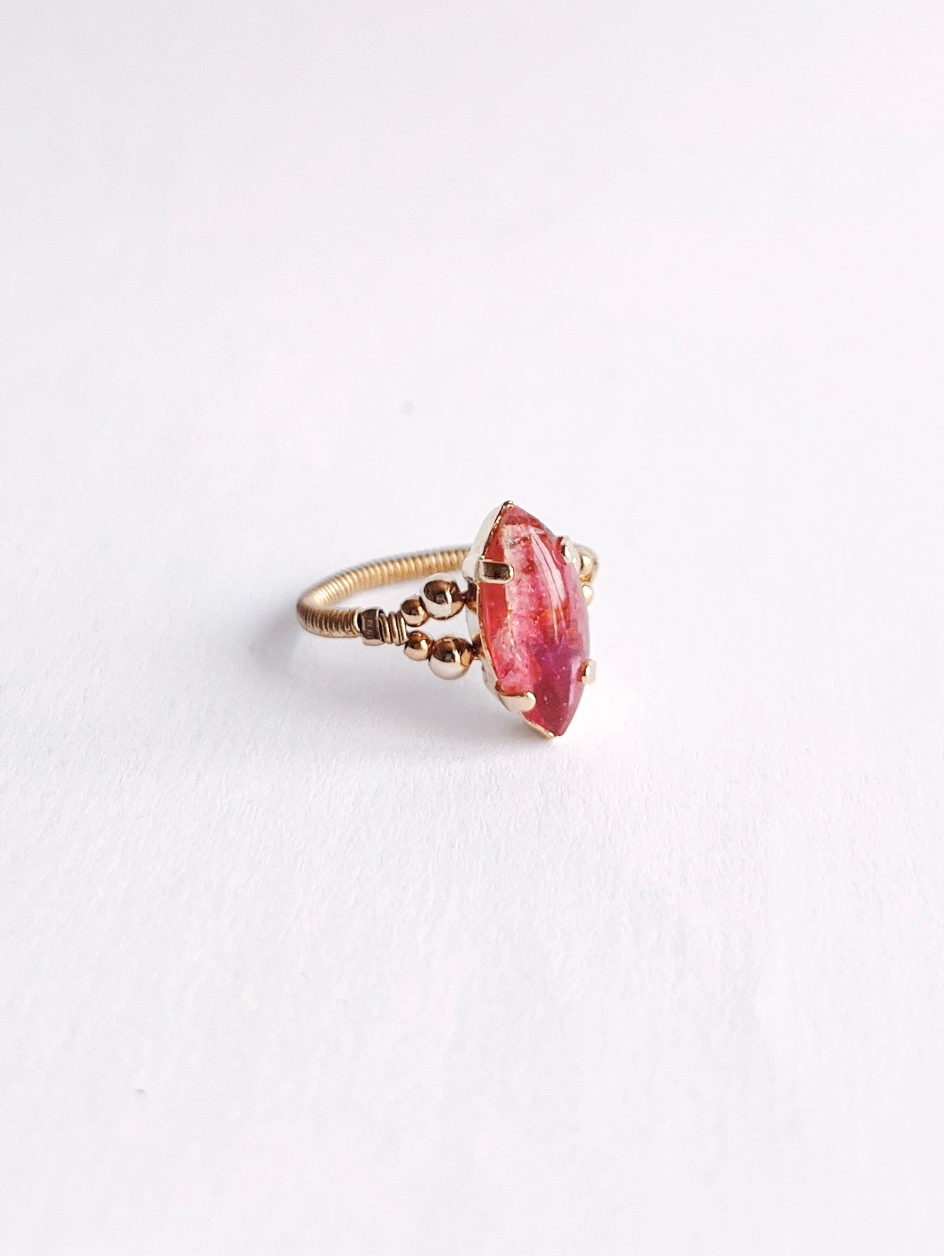 Cabochon ring / Pêche