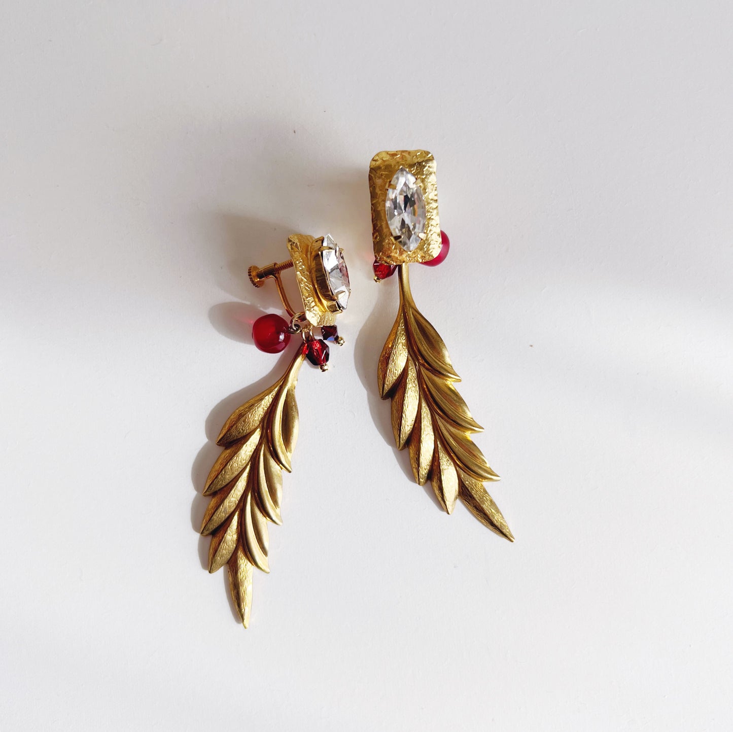 Vintage leaf earrings